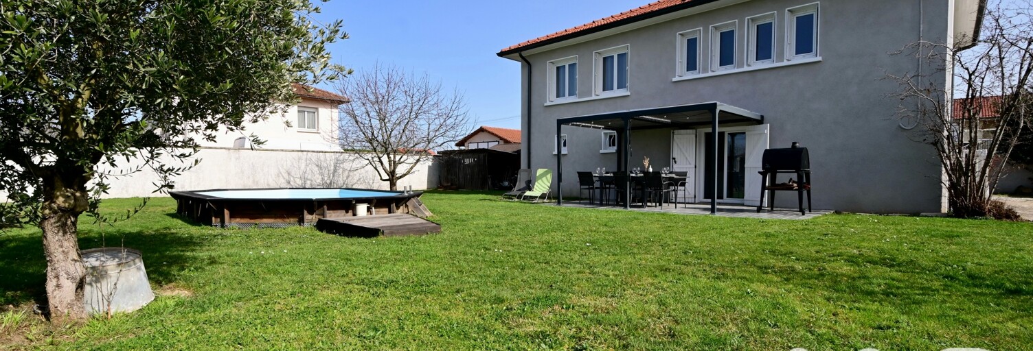 Maison 5 Pièces 123 m² à vendre à Saint-Bonnet-de-Mure (69720)