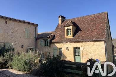 Maison 16 pièces 397000 €