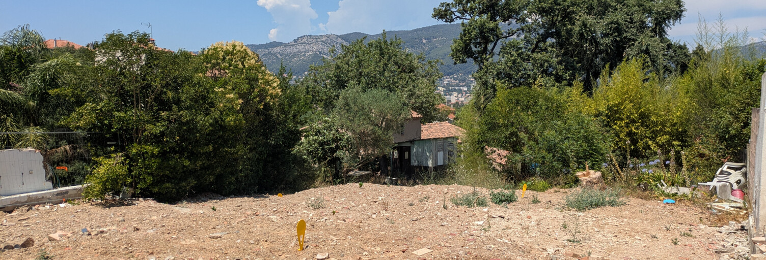 Terrain  885 m² à vendre à Toulon (83000)