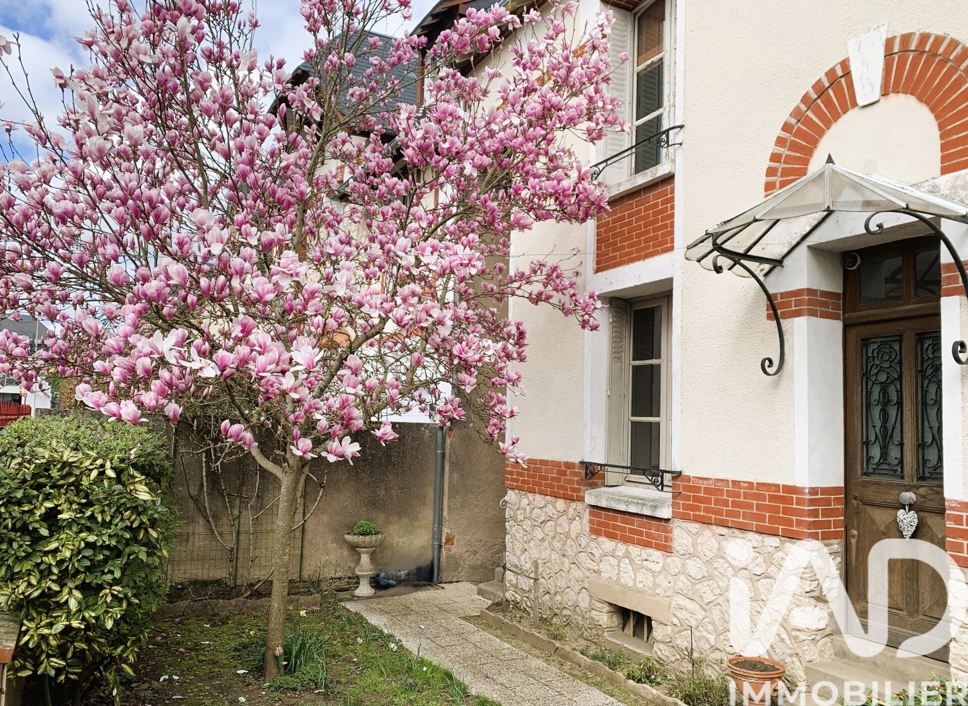 Vente Maison/villa 8 pièces - Photo 2