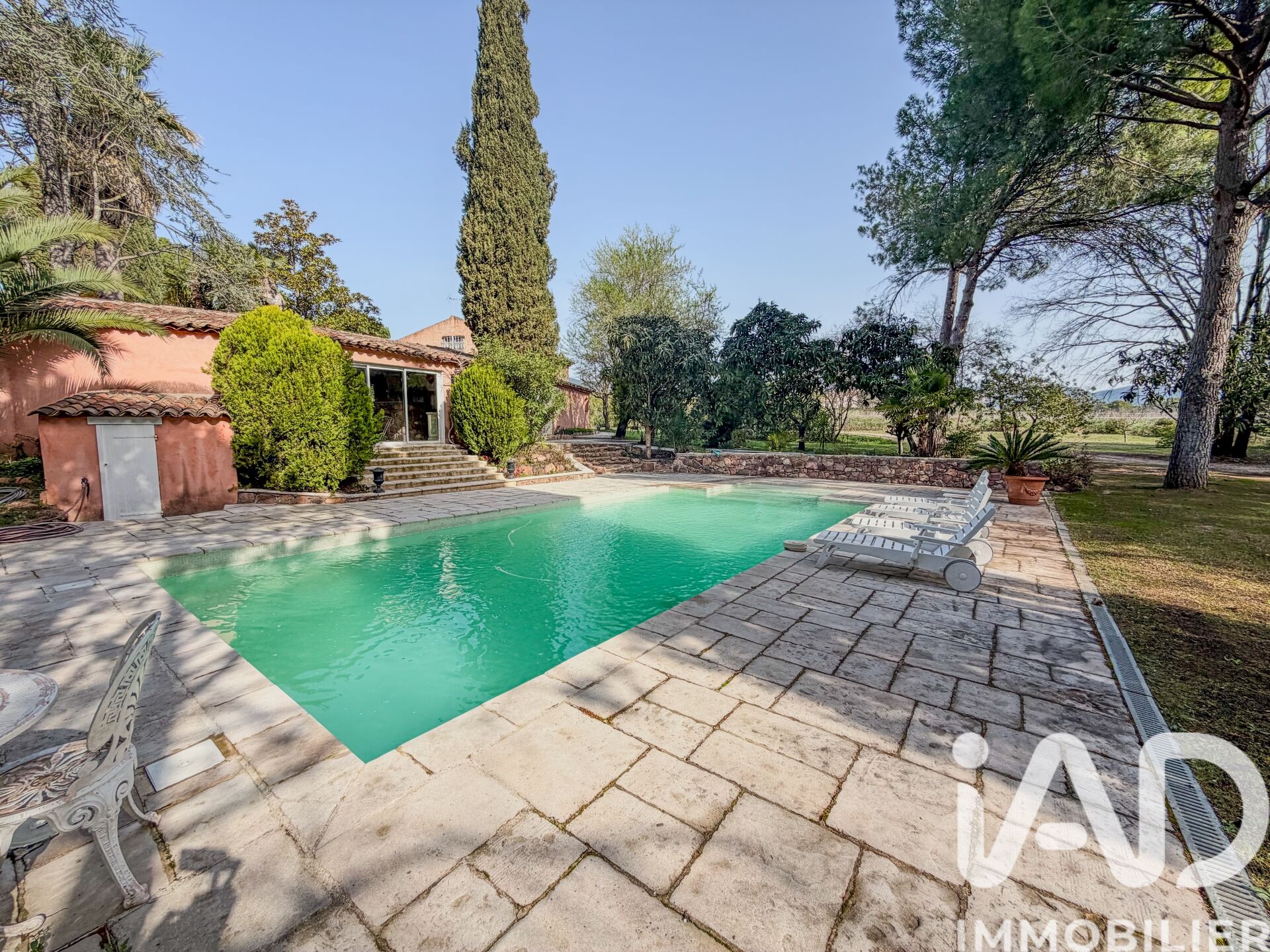 Maison à vendre, 8 pièces, 233 m², Roquebrune-sur-Argens