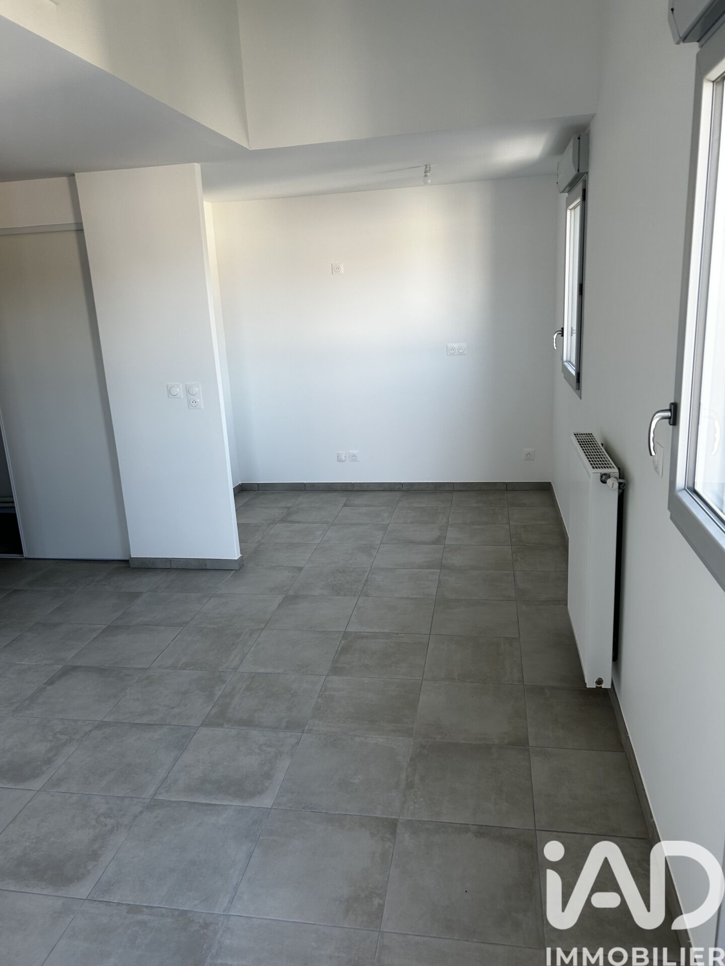 Vente Appartement 4 pièces - Photo 2