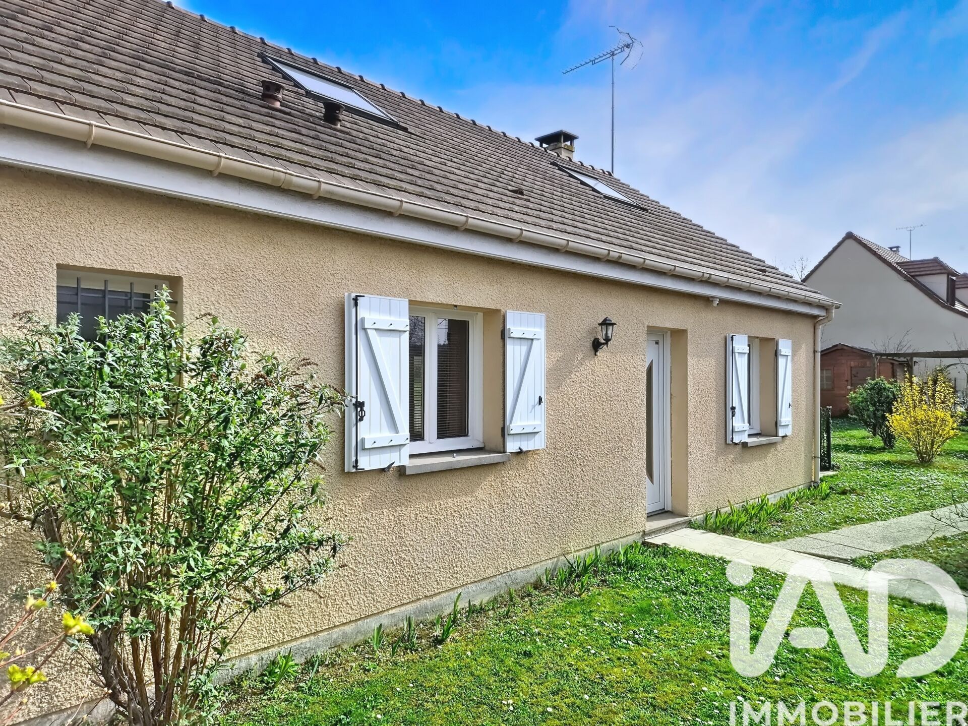 Villeneuve-La-Guyard - 129m² - 6p. - 4ch.