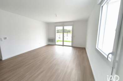 Appartement 3 pièces 721 €