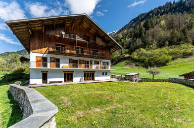 Maison 16 pièces 1596000 €