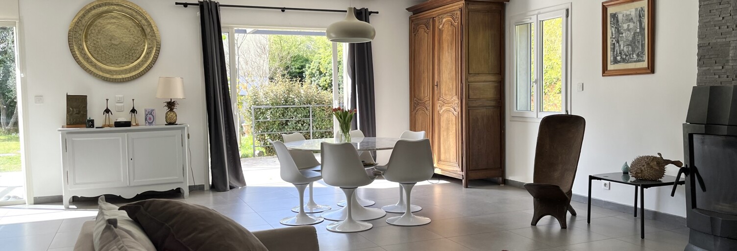 Maison 4 Pièces 151 m² à vendre à Sanilhac-Sagriès (30700)