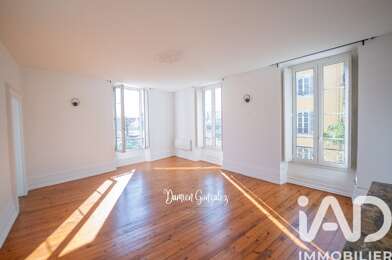 Appartement 4 pièces 180000 €
