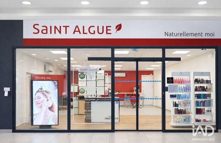 Vente Boutique/Local commercial 120 m&sup2; — photo 2