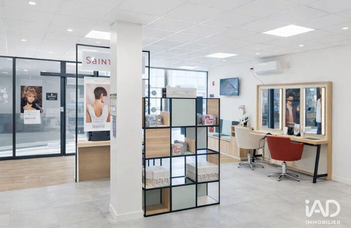 Vente Boutique/Local commercial 120 m&sup2; — photo 3