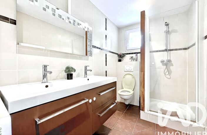 Vente Maison de ville 4 pièces — photo 2