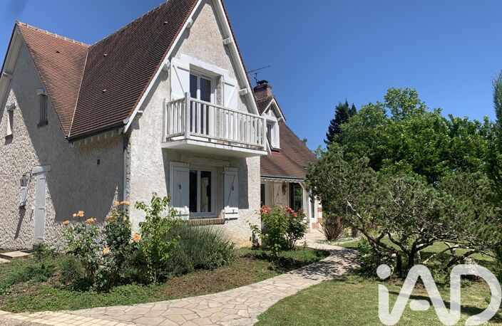 Vente Maison/villa 8 pièces — photo 2