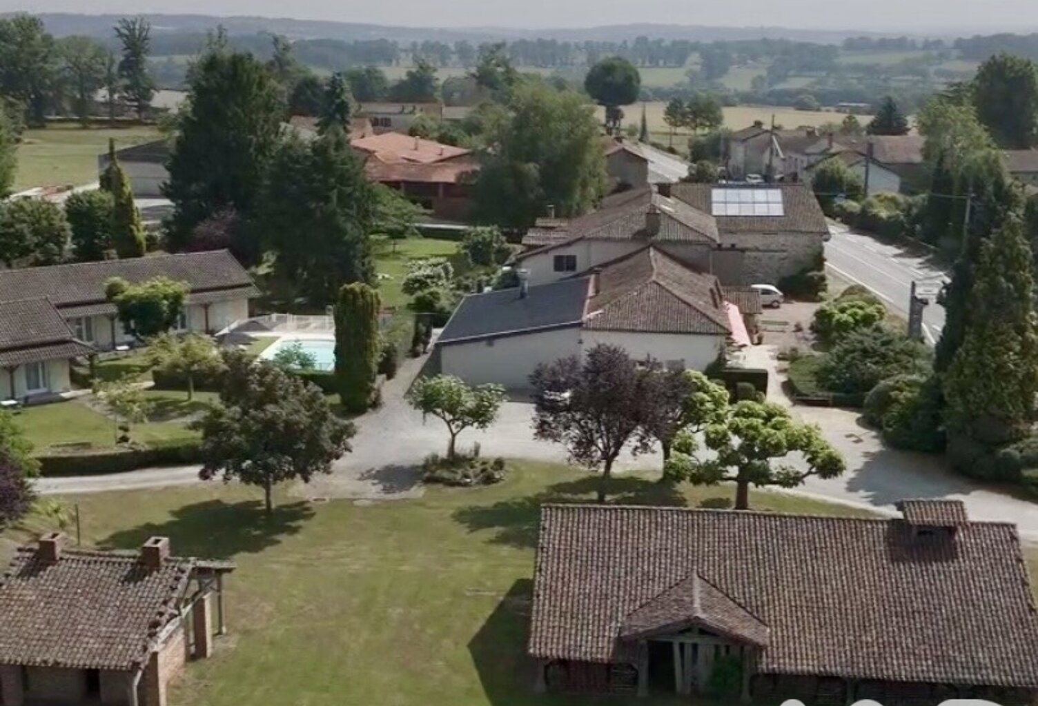 Vente Domaine 18 pièces — photo 1