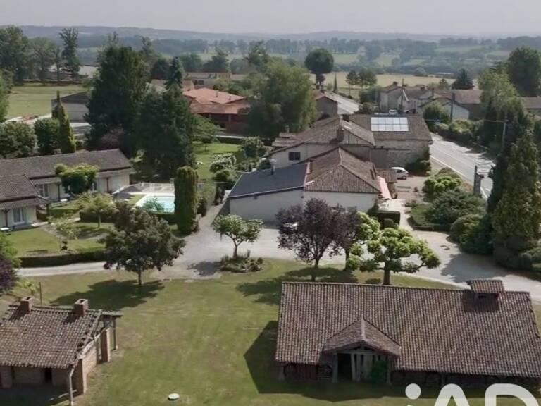 Vente Domaine 18 pièces — photo 1
