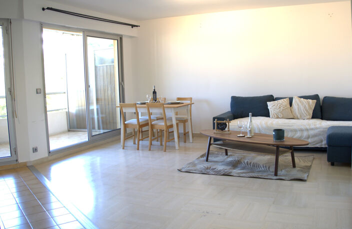 NICE OUEST Corniche Fleurie - Vaste 2Pièces 52 m2 avec terra — photo 3