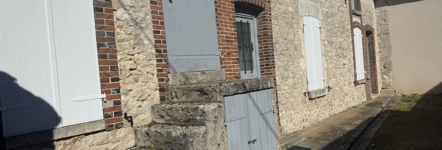 Maison 4 Pièces 80 m² à vendre à Les Villages Vovéens (28150)