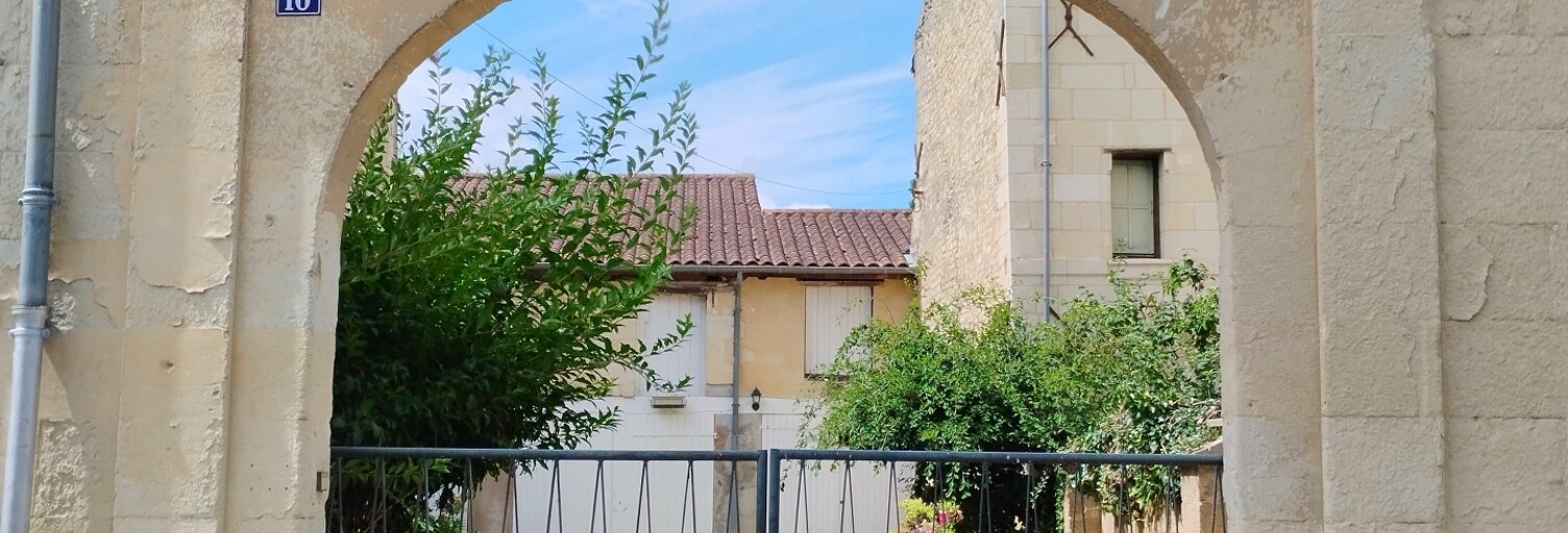 Maison 12 Pièces 309 m² à vendre à Loudun (86200)