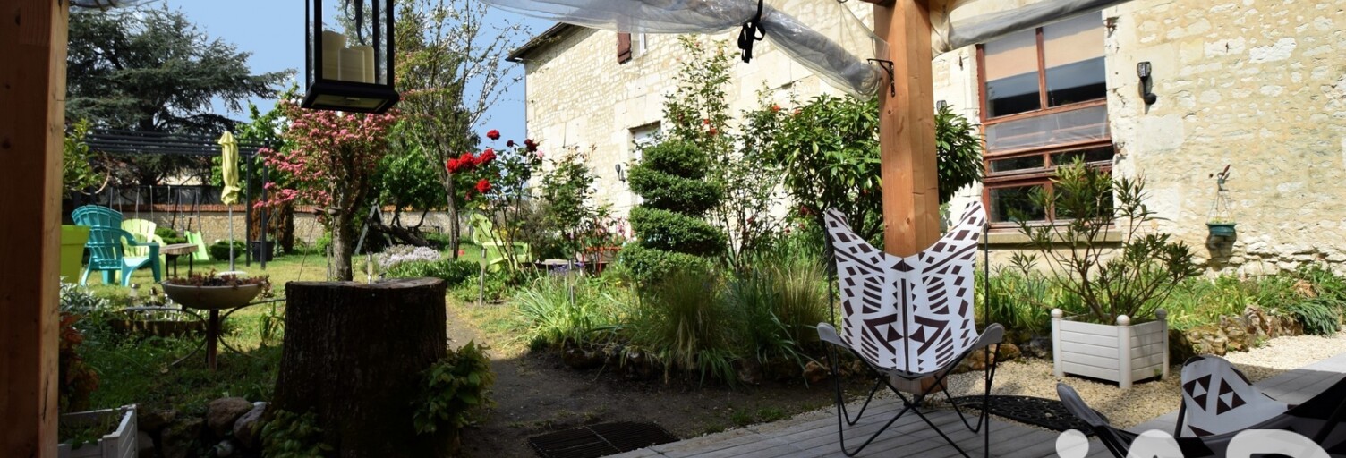 Maison 12 Pièces 309 m² à vendre à Loudun (86200)