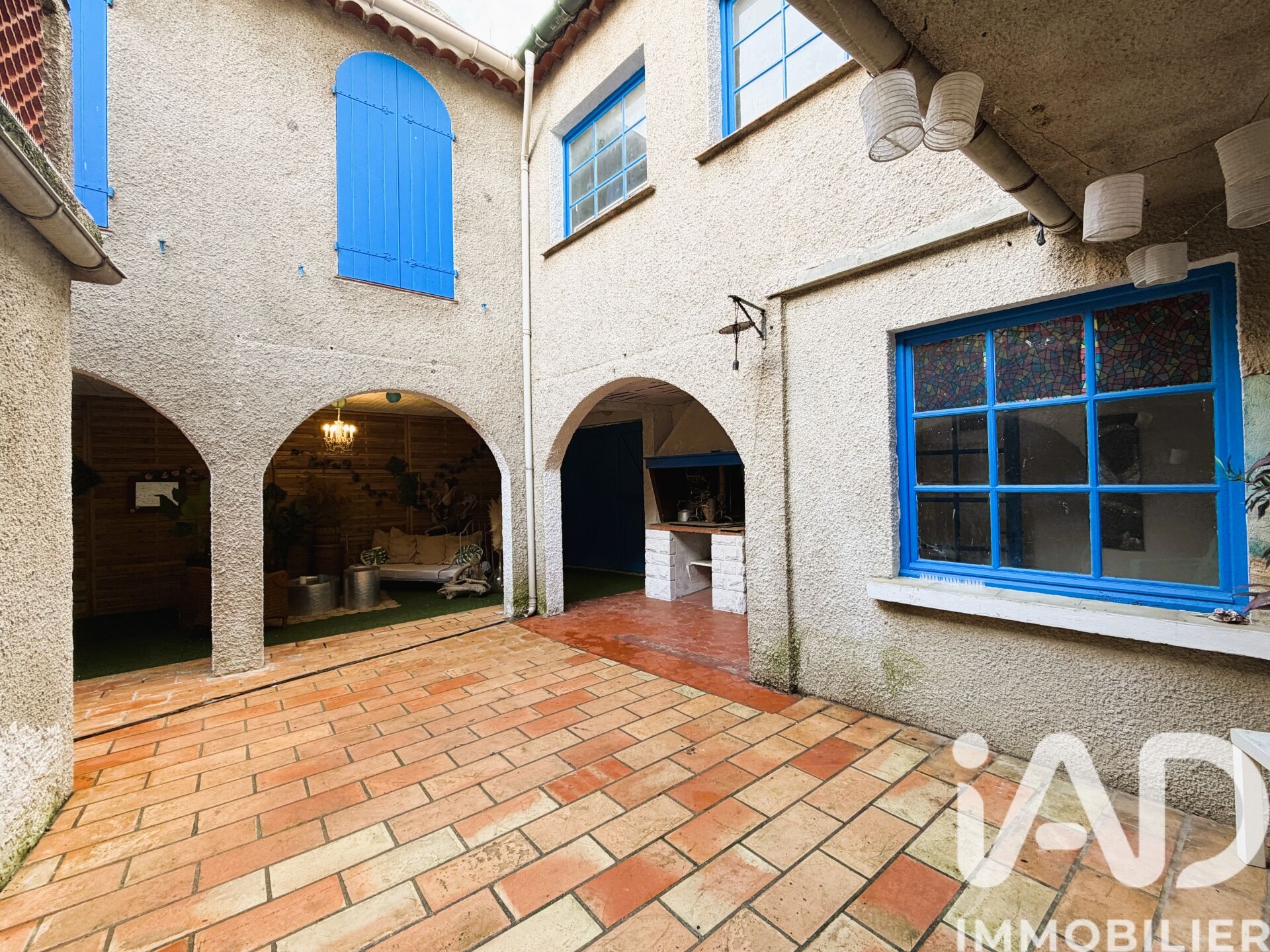 Vente Maison/villa 8 pièces - Photo 2