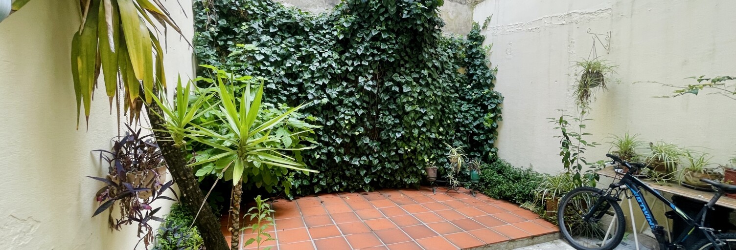 Immeuble  96 m² à vendre à Bordeaux (33800)