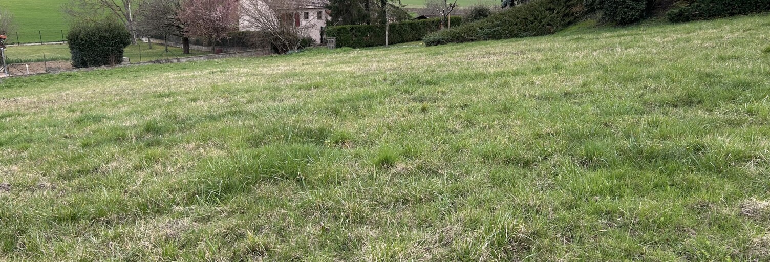 Terrain  1702 m² à vendre à Moissat (63190)