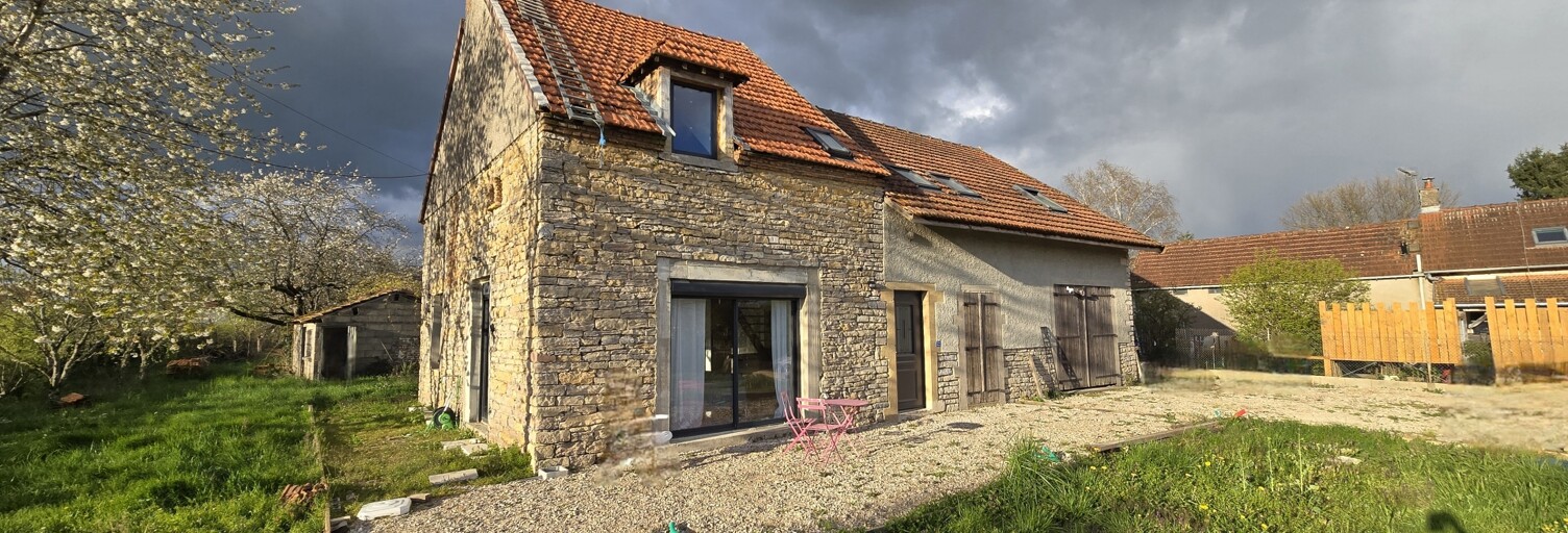 Maison 3 Pièces 73 m² à vendre à Esbarres (21170)