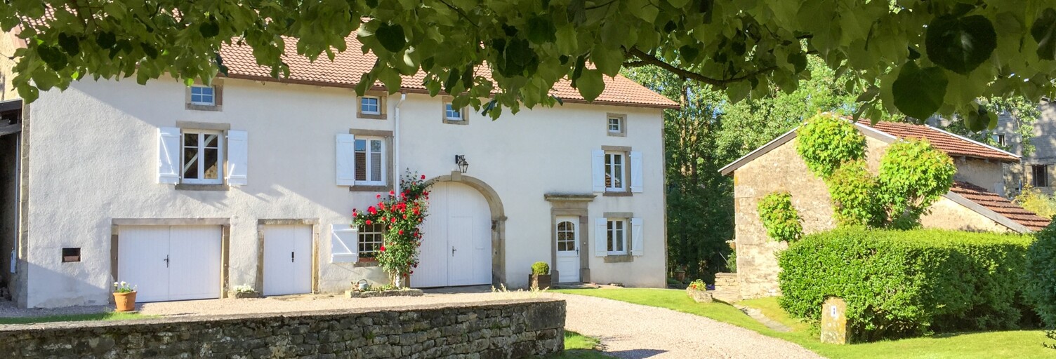 Maison 8 Pièces 190 m² à vendre à Uzemain (88220)