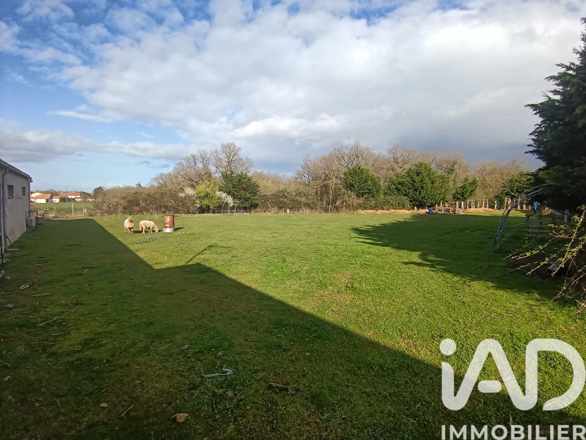 Argentonay - 1605m²