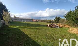 Terrain  1605 m² à vendre à Argenton-les-Vallées (79150)