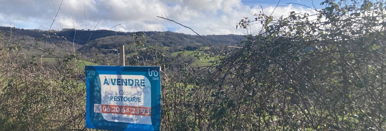 Terrain  1447 m² à vendre à Lostanges (19500)
