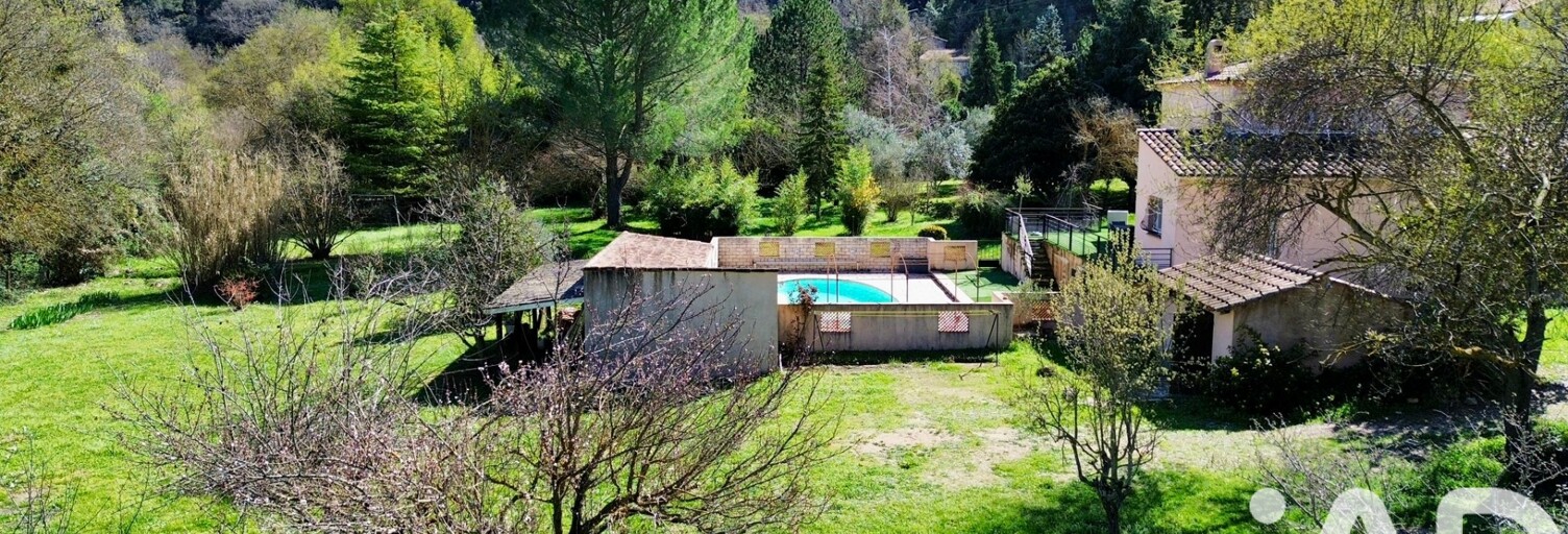 Maison 8 Pièces 230 m² à vendre à Saint-Zacharie (83640)