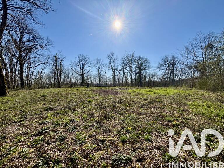 Vente Terrain à bâtir 7 404 m&sup2; — photo 1