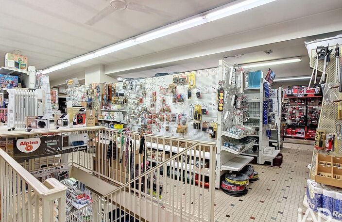 Vente Boutique/Local commercial 550 m&sup2; — photo 3