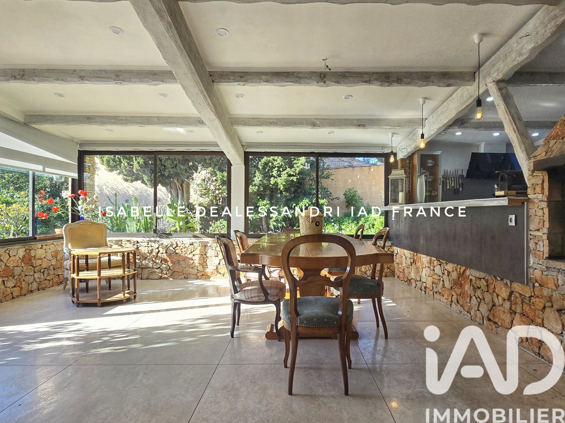 Vente Appartement 4 pièces - Photo 2