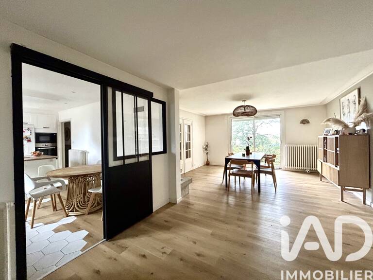 Vente Maison/villa 8 pièces — photo 1