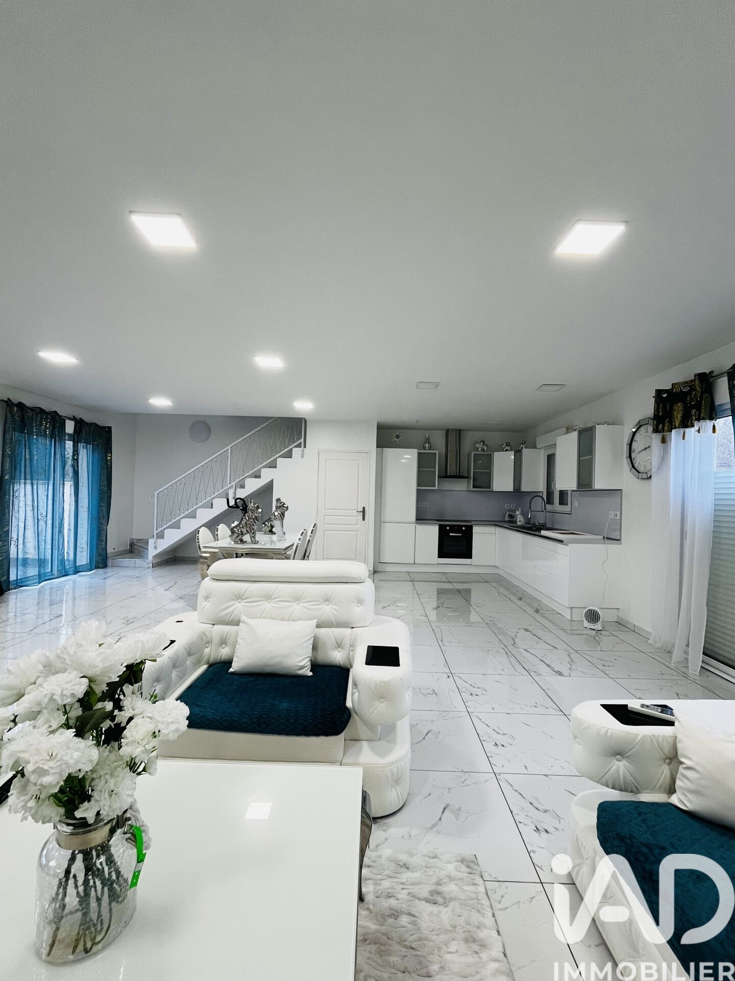Vente Maison/villa 5 pièces - Photo 2