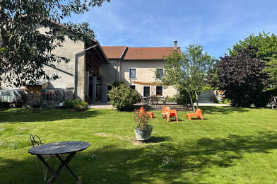 Maison 6 pièces 399900 €