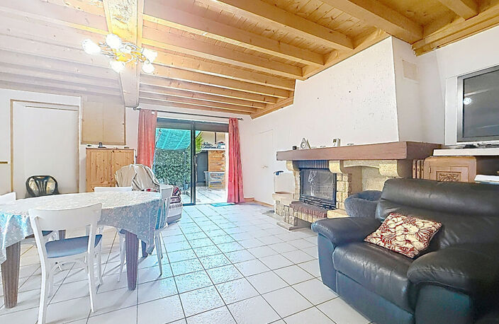 Maison Ruy Montceau 5 pièce(s) 160 m2 — photo 2