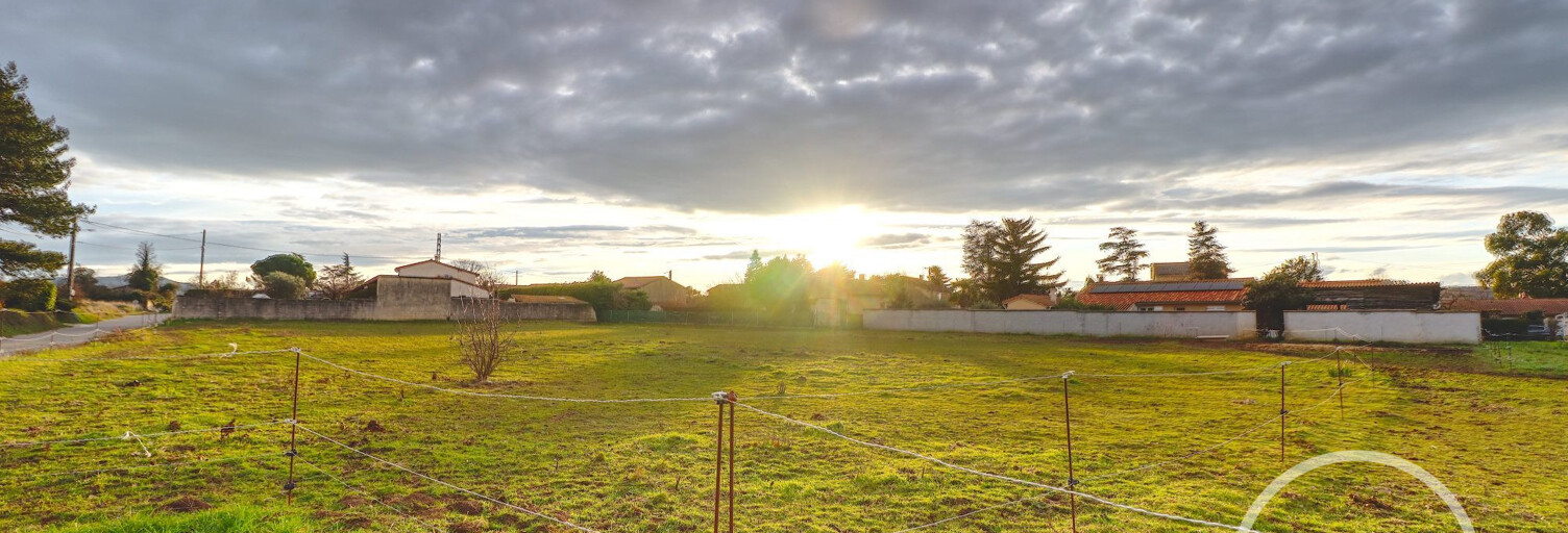 Terrain  1817 m² à vendre à Montmeyran (26120)