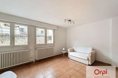 Appartement 1 pièces 393 €
