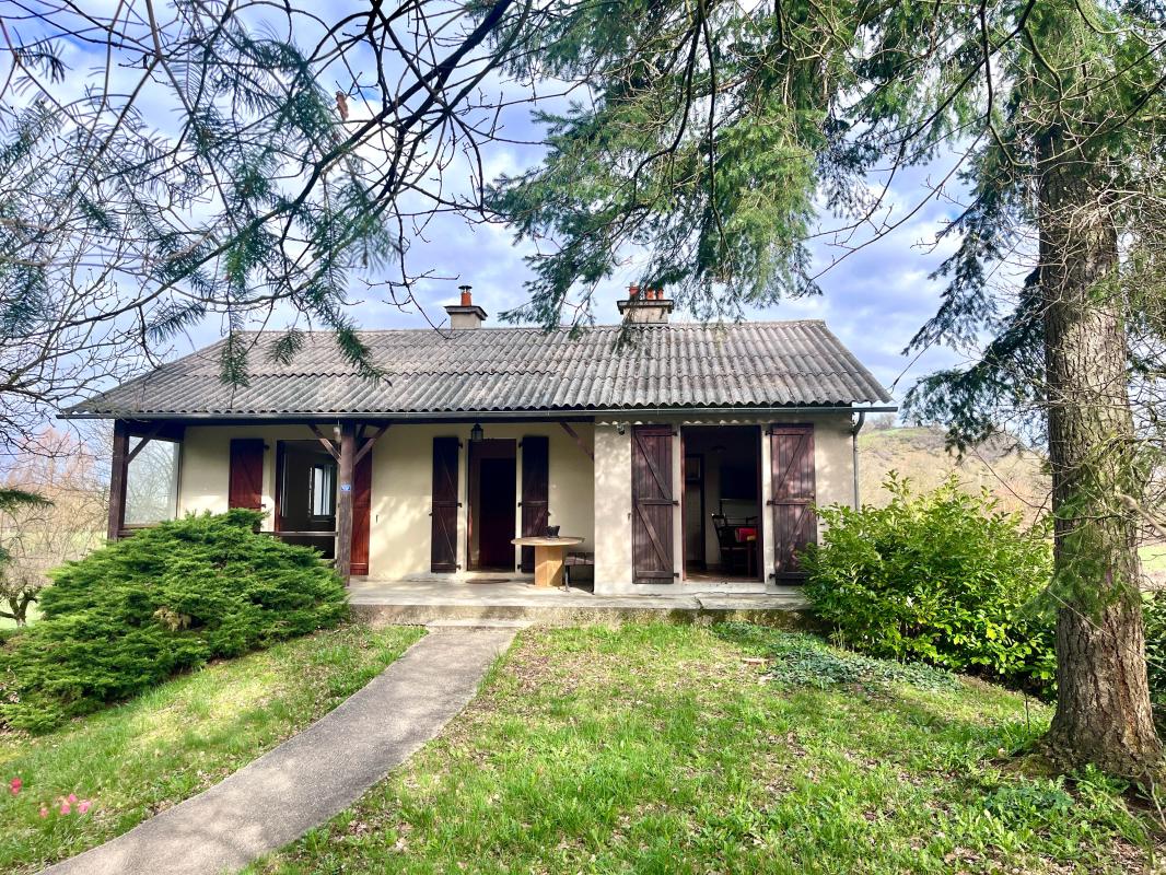 Villa / Maison  T3 à vendre Agen-d'Aveyron 12630