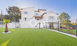 Appartement 6 Pièces 172 m² à vendre à La Roquette-sur-Siagne (06550)