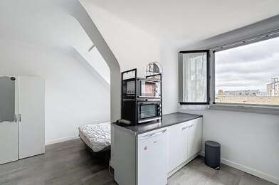 Appartement 1 pièces 390 €