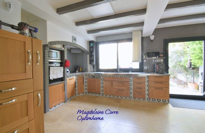 Maison familiale récente 160m² + sous-sol complet – jardin - 6 chambres – DPE B – Métro Ligne 14 et ligne 15 — photo 5