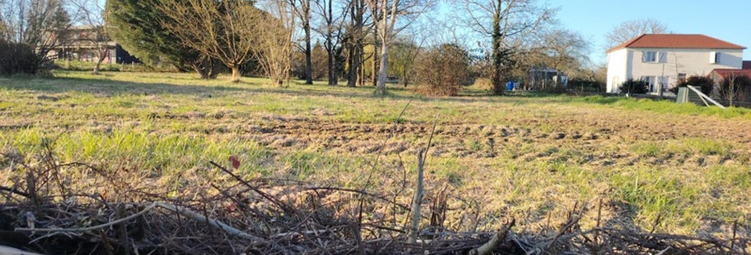 Terrain  3236 m² à vendre à Châtellerault (86100)