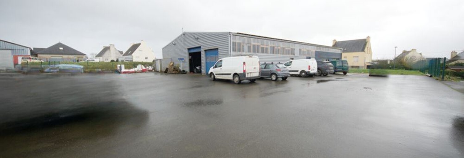 Commerce 3 Pièces 370 m² à vendre à Plounévez-Lochrist (29430)