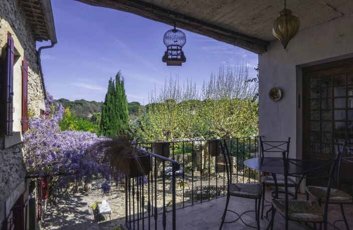 Magnifique Mas avec 1 gite, Authenticité, Charme et élégance, 2. — photo 4