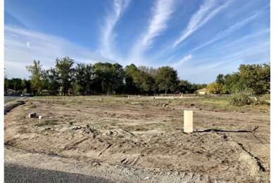 Terrain  180000 €