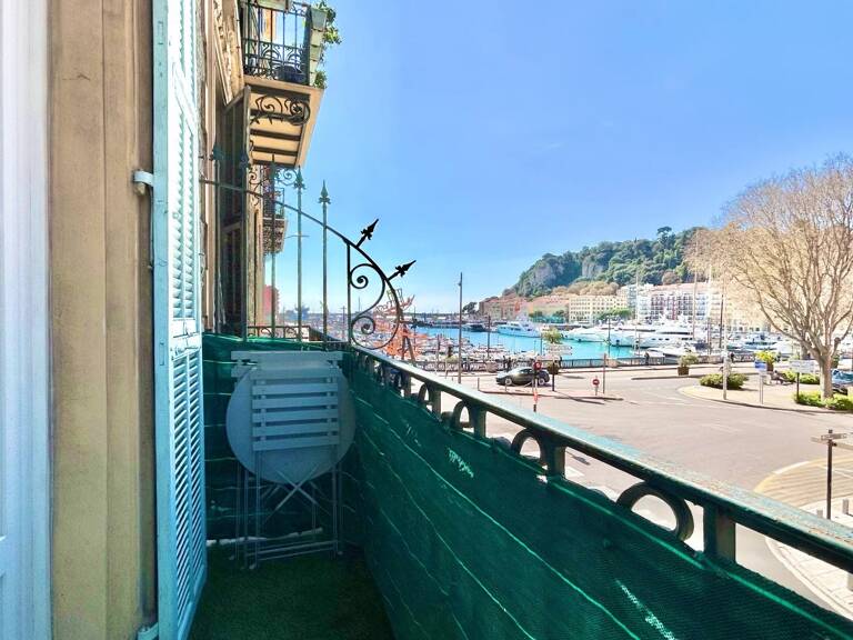 NICE LE PORT – 3 PIÈCES – BALCON – VUE PORT — photo 1
