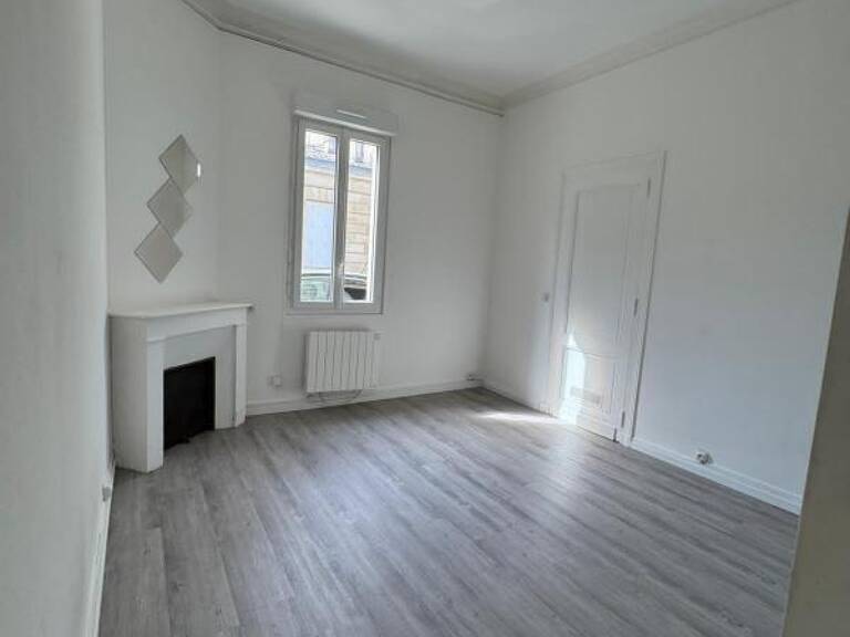 T2 — photo 1