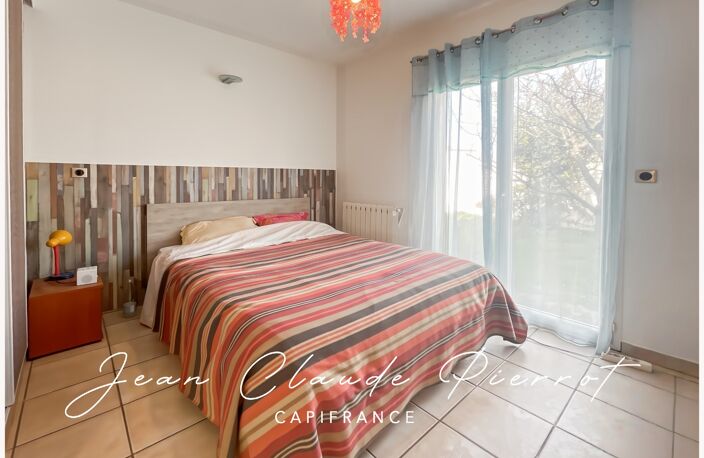 Maison à vendre 6 pièces avec Hangar indépendant et piscine CLARENSAC (30) — photo 5